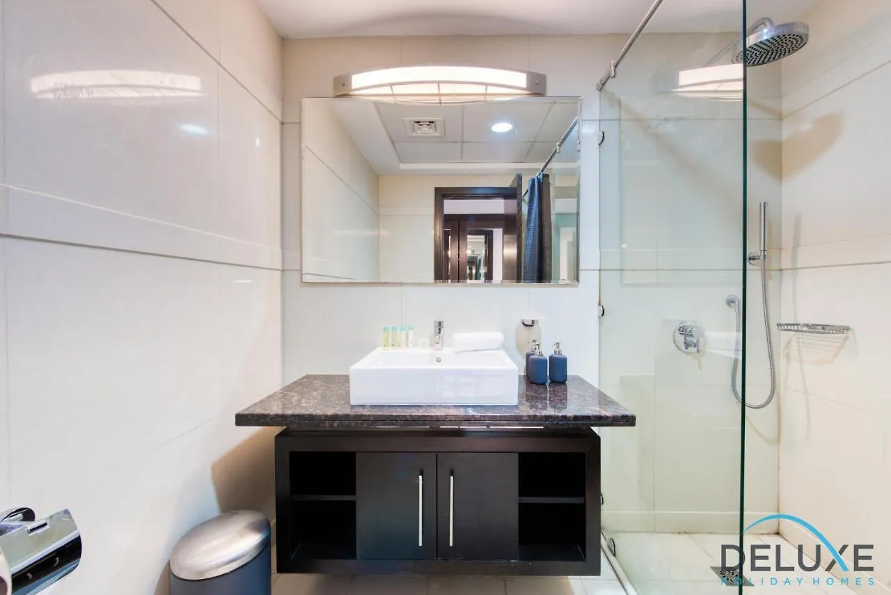 Apartment Upgraded 2Br Near To Marina Mall & Other Key Landmarks, 23 Marina Tower, Dubai Marina By Deluxe Holiday Homes